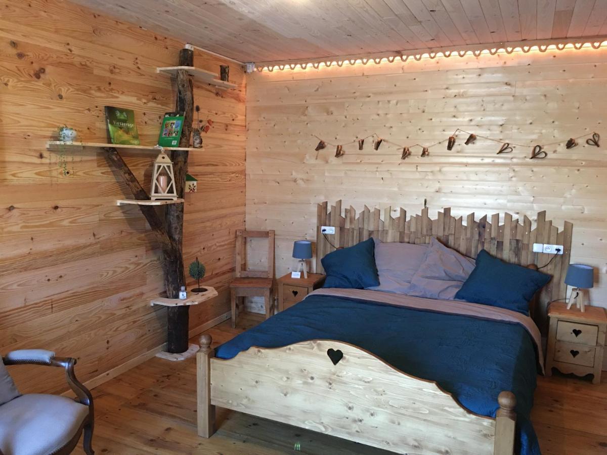 Les 3Crokignols, Maison D'Hote Familiale. Saffloz Luaran gambar