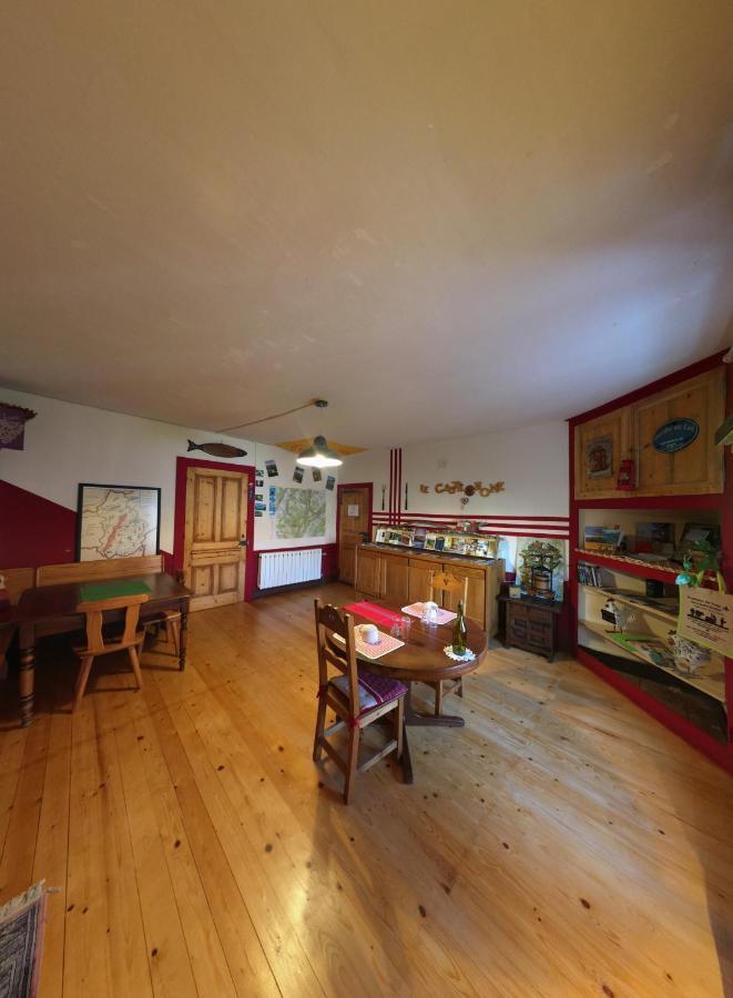 Les 3Crokignols, Maison D'Hote Familiale. Saffloz Luaran gambar